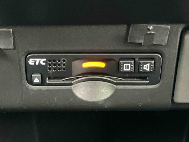 Ｎ−ＢＯＸカスタムＧ・ターボＬパッケージターボ　ナビ／地デジ／ＤＶＤ／ＢＴ　ＥＴＣ　バックカメラ　ＨＩＤヘッドライト　オートライト　両側電動スライドドア　リヤ障害物センサー　革巻きステアリング　ハーフシェイドガラス　パドルシフト　アルミ（千葉県）の中古車