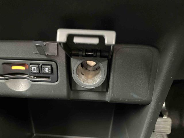 Ｎ−ＢＯＸカスタムＧ・ターボＬパッケージターボ　ナビ／地デジ／ＤＶＤ／ＢＴ　ＥＴＣ　バックカメラ　ＨＩＤヘッドライト　オートライト　両側電動スライドドア　リヤ障害物センサー　革巻きステアリング　ハーフシェイドガラス　パドルシフト　アルミ（千葉県）の中古車