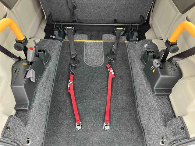 タントスローパーＬ　リヤシート付き福祉車両　リモコン付き車いす用電動ウインチ　ＣＤチューナー　スライドドア　電動格納ドアミラー　キーレスエントリー　プライバシーガラス　スライドドアサンシェード　横滑り防止装置　アイドリングストップ（千葉県）の中古車
