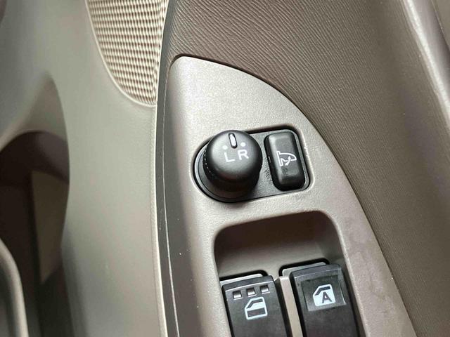 タントスローパーＬ　リヤシート付き福祉車両　リモコン付き車いす用電動ウインチ　ＣＤチューナー　スライドドア　電動格納ドアミラー　キーレスエントリー　プライバシーガラス　スライドドアサンシェード　横滑り防止装置　アイドリングストップ（千葉県）の中古車