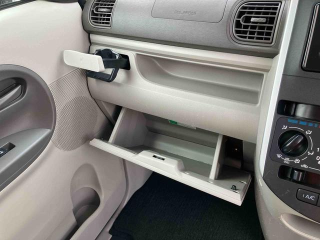 タントスローパーＬ　リヤシート付き福祉車両　リモコン付き車いす用電動ウインチ　ＣＤチューナー　スライドドア　電動格納ドアミラー　キーレスエントリー　プライバシーガラス　スライドドアサンシェード　横滑り防止装置　アイドリングストップ（千葉県）の中古車