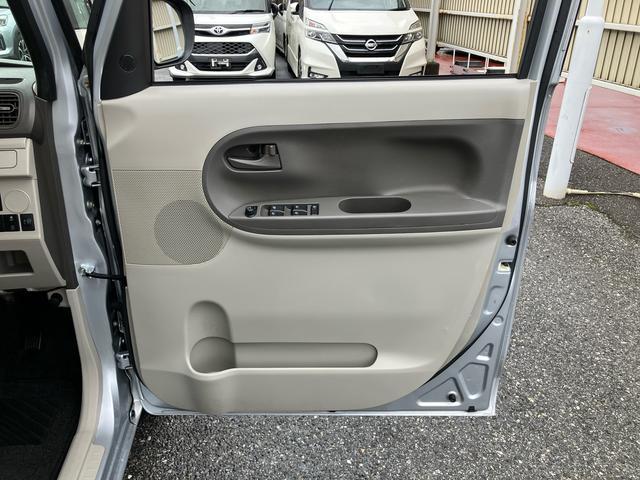 タントスローパーＬ　リヤシート付き福祉車両　リモコン付き車いす用電動ウインチ　ＣＤチューナー　スライドドア　電動格納ドアミラー　キーレスエントリー　プライバシーガラス　スライドドアサンシェード　横滑り防止装置　アイドリングストップ（千葉県）の中古車