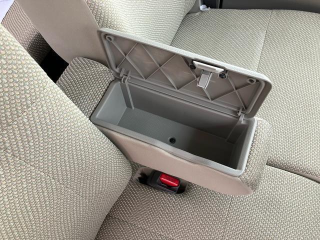 タントスローパーＬ　リヤシート付き福祉車両　リモコン付き車いす用電動ウインチ　ＣＤチューナー　スライドドア　電動格納ドアミラー　キーレスエントリー　プライバシーガラス　スライドドアサンシェード　横滑り防止装置　アイドリングストップ（千葉県）の中古車