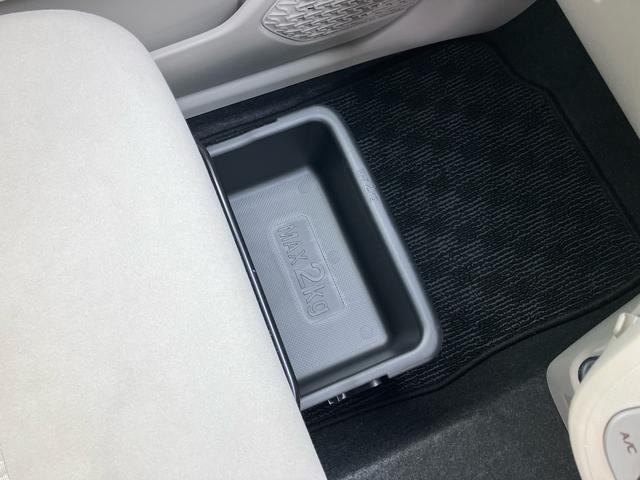 ムーヴＸＬＥＤヘッドライト　バックカメラ／ステアリングスイッチ　１４インチアルミホイール　プッシュボタンスターター　オートエアコン　オート格納ドアミラー　運転席シートリフター　横滑り防止装置　エコアイドル（千葉県）の中古車