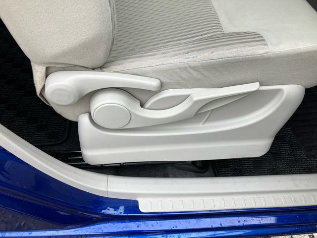 ムーヴＸＬＥＤヘッドライト　バックカメラ／ステアリングスイッチ　１４インチアルミホイール　プッシュボタンスターター　オートエアコン　オート格納ドアミラー　運転席シートリフター　横滑り防止装置　エコアイドル（千葉県）の中古車