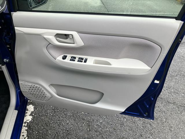 ムーヴＸＬＥＤヘッドライト　バックカメラ／ステアリングスイッチ　１４インチアルミホイール　プッシュボタンスターター　オートエアコン　オート格納ドアミラー　運転席シートリフター　横滑り防止装置　エコアイドル（千葉県）の中古車