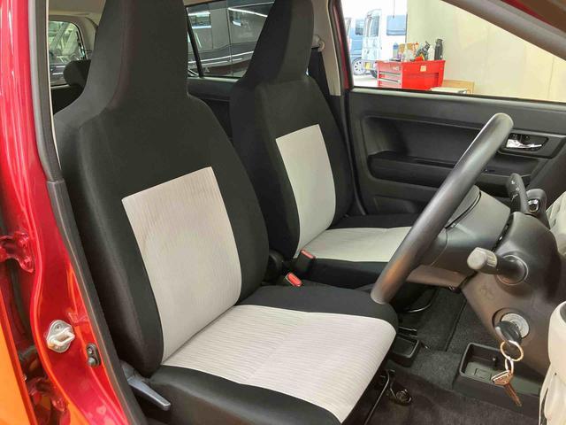 ミライースX SAIIICDラジオチューナー AUX接続 前後コーナーセンサー オートハイビーム LEDヘッドライト 前後コーナーセンサー キーレスエントリー バニティーミラー付き左右サンバイザー ショッピングフック(千葉県)の中古車