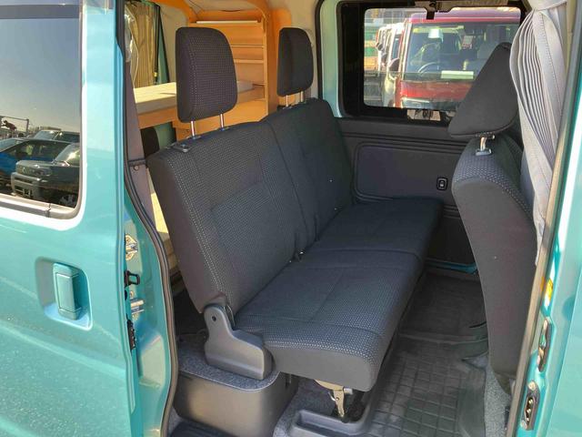 ハイゼットカーゴクルーズターボＳＡIII　４ＷＤ楽旅パック　ナビ／ＢＴ／ＴＶ／ＤＩＳＣ　前後ドラレコ　ＥＴＣ　ＡＣ１００Ｖ電源　リヤヒーター　ＬＥＤヘッド＆フォグ　電動格納ドアミラー　キーレス　オーバーヘッドシェルフ　衝突被害軽減ブレーキ（千葉県）の中古車