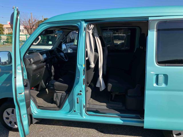 ハイゼットカーゴクルーズターボＳＡIII　４ＷＤ楽旅パック　ナビ／ＢＴ／ＴＶ／ＤＩＳＣ　前後ドラレコ　ＥＴＣ　ＡＣ１００Ｖ電源　リヤヒーター　ＬＥＤヘッド＆フォグ　電動格納ドアミラー　キーレス　オーバーヘッドシェルフ　衝突被害軽減ブレーキ（千葉県）の中古車