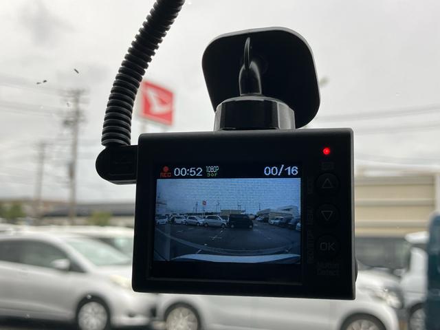 ムーヴキャンバスXブラックインテリアリミテッド SAIIIナビ/TV/DVD/BT 全周囲カメラ ドラレコ ETC ハロゲンヘッドランプ オートライト オートハイビーム スマアシ 両側電動スライドドア 置き楽BOX ステリモ キーフリー 盗難防止警報 革ステ(千葉県)の中古車