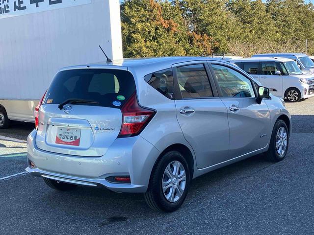 ノートｅ−パワー　Ｘカーナビ　バックモニター　プッシュボタンスタート　横滑り防止機能（千葉県）の中古車