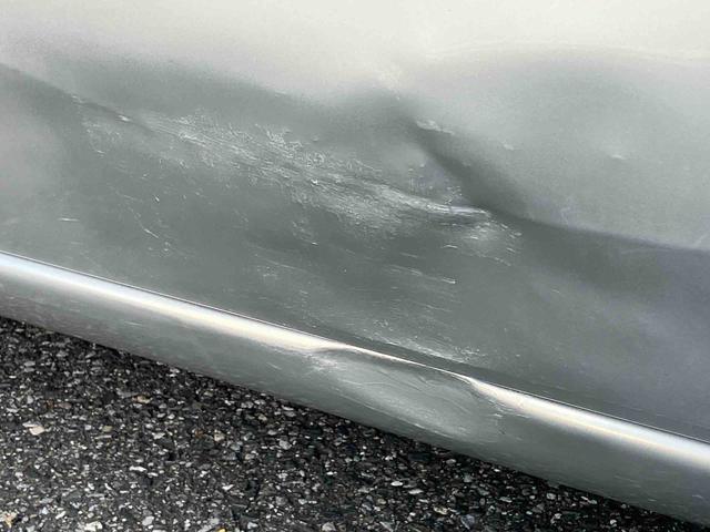 ノートｅ−パワー　Ｘカーナビ　バックモニター　プッシュボタンスタート　横滑り防止機能（千葉県）の中古車