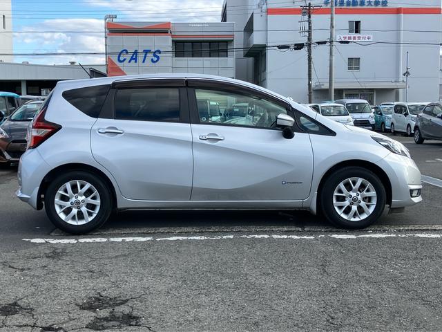 ノートｅ−パワー　メダリストナビ／ＴＶ／ＤＶＤ／ＢＴ　全周囲カメラ　ＥＴＣ　ドラレコ　ｅ−ＰＯＷＥＲ　モニター付きルームミラー　全車速追従クルコン　ＬＥＤヘッドランプ　オートライト　革巻ステアリング　アルミホイール　スマートキー（千葉県）の中古車