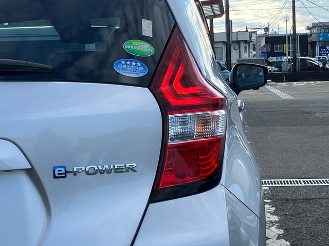 ノートｅ−パワー　メダリストナビ／ＴＶ／ＤＶＤ／ＢＴ　全周囲カメラ　ＥＴＣ　ドラレコ　ｅ−ＰＯＷＥＲ　モニター付きルームミラー　全車速追従クルコン　ＬＥＤヘッドランプ　オートライト　革巻ステアリング　アルミホイール　スマートキー（千葉県）の中古車