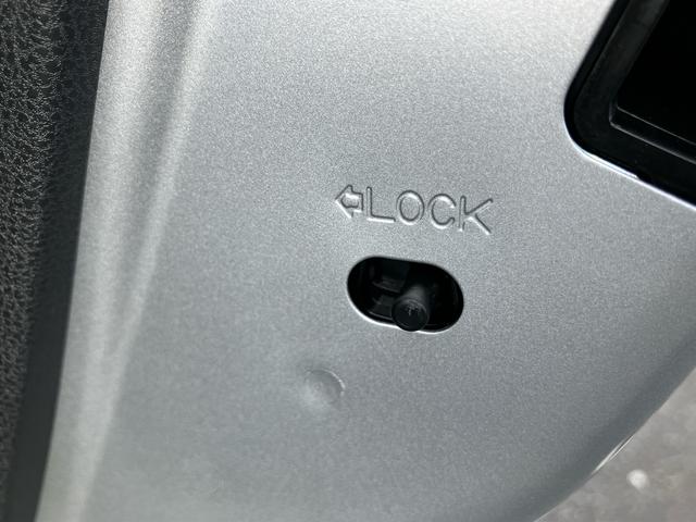 ノートｅ−パワー　メダリストナビ／ＴＶ／ＤＶＤ／ＢＴ　全周囲カメラ　ＥＴＣ　ドラレコ　ｅ−ＰＯＷＥＲ　モニター付きルームミラー　全車速追従クルコン　ＬＥＤヘッドランプ　オートライト　革巻ステアリング　アルミホイール　スマートキー（千葉県）の中古車