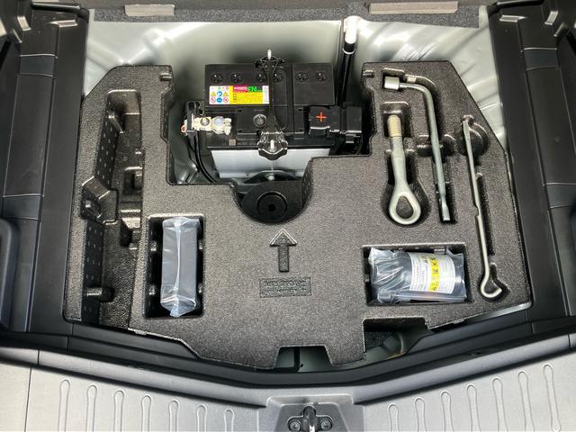 ノートｅ−パワー　メダリストナビ／ＴＶ／ＤＶＤ／ＢＴ　全周囲カメラ　ＥＴＣ　ドラレコ　ｅ−ＰＯＷＥＲ　モニター付きルームミラー　全車速追従クルコン　ＬＥＤヘッドランプ　オートライト　革巻ステアリング　アルミホイール　スマートキー（千葉県）の中古車