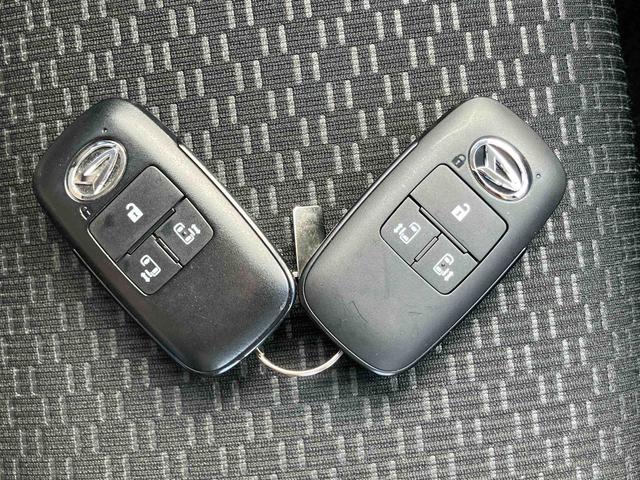 トールＧ９型ナビ／ＴＶ／ＢＴ／ＤＶＤ／ＵＳＢ　Ｂカメラ　ＬＥＤヘッドライト　オートライト　オートハイビーム　スマアシ　コーナーセンサー　キーフリーシステム　ステアリングリモコン　シートリフター　オートエアコン（千葉県）の中古車