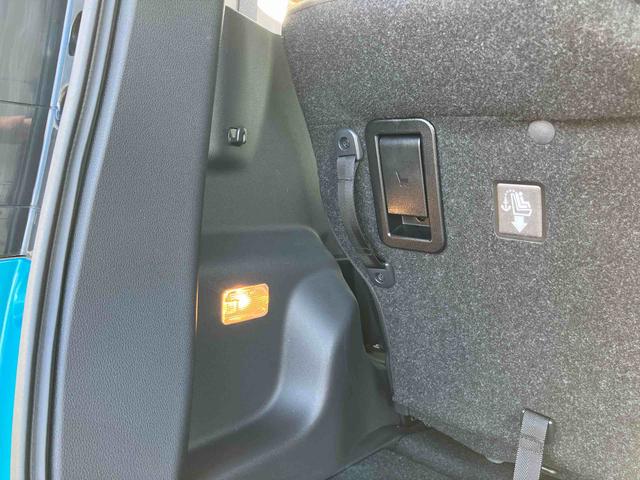 トールＧ９型ナビ／ＴＶ／ＢＴ／ＤＶＤ／ＵＳＢ　Ｂカメラ　ＬＥＤヘッドライト　オートライト　オートハイビーム　スマアシ　コーナーセンサー　キーフリーシステム　ステアリングリモコン　シートリフター　オートエアコン（千葉県）の中古車