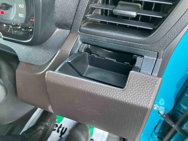 トールＸナビ／ＢＴ／ＴＶ／ＤＩＳＣ／ドラレコ　バックカメラ　片側電動スライドドア　衝突被害軽減ブレーキ　シートヒーター　マニュアルエアコン（千葉県）の中古車