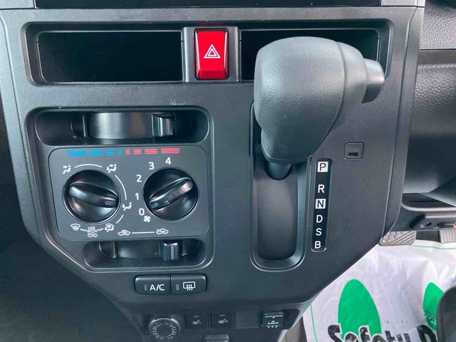 トールＸナビ／ＢＴ／ＴＶ／ＤＩＳＣ／ドラレコ　バックカメラ　片側電動スライドドア　衝突被害軽減ブレーキ　シートヒーター　マニュアルエアコン（千葉県）の中古車