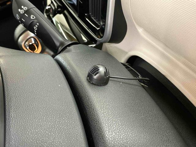 ムーヴキャンバスＧブラックアクセントＶＳ　ＳＡIIIパノラマカメラ連動８インチフルセグナビ　ＵＳＢ接続　ＨＤＭＩ接続　ブルートゥース対応　フロント．リヤドライブレコーダー連動　ＴＶナビキット　ＥＴＣ　ウインドシールドディアイサー　運転席シートヒーター（千葉県）の中古車