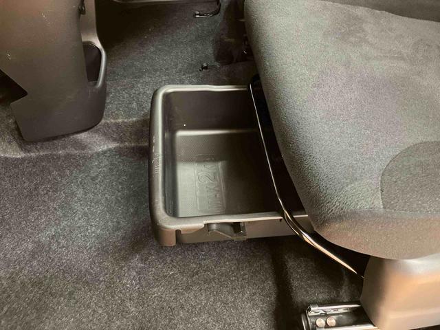 ムーヴキャンバスＧブラックアクセントＶＳ　ＳＡIIIパノラマカメラ連動８インチフルセグナビ　ＵＳＢ接続　ＨＤＭＩ接続　ブルートゥース対応　フロント．リヤドライブレコーダー連動　ＴＶナビキット　ＥＴＣ　ウインドシールドディアイサー　運転席シートヒーター（千葉県）の中古車