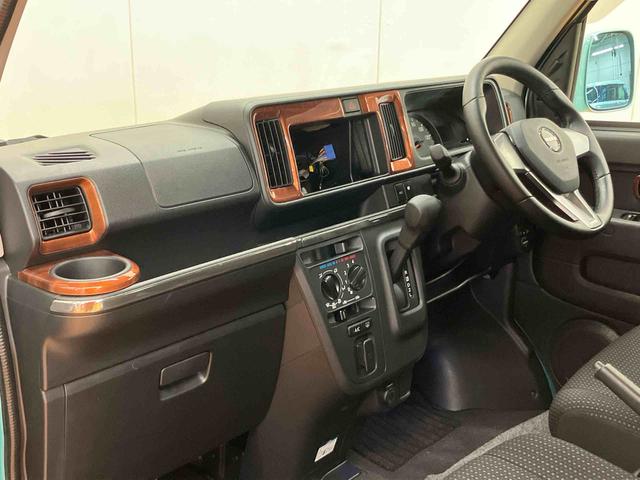 ハイゼットカーゴクルーズターボＳＡIII４ＷＤ　ビジネスパック　モモ製ステアリングホイール　フロントドライブレコーダー　フロアーイルミネーション　キー照明　エントリーライト　オーバーヘッドシェルフ　ファインウッド調センタークラスターパネル（千葉県）の中古車