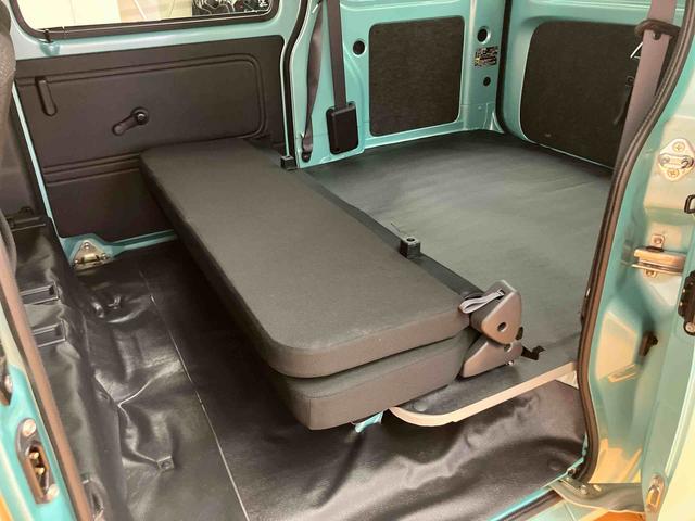 ハイゼットカーゴクルーズターボＳＡIII４ＷＤ　ビジネスパック　モモ製ステアリングホイール　フロントドライブレコーダー　フロアーイルミネーション　キー照明　エントリーライト　オーバーヘッドシェルフ　ファインウッド調センタークラスターパネル（千葉県）の中古車