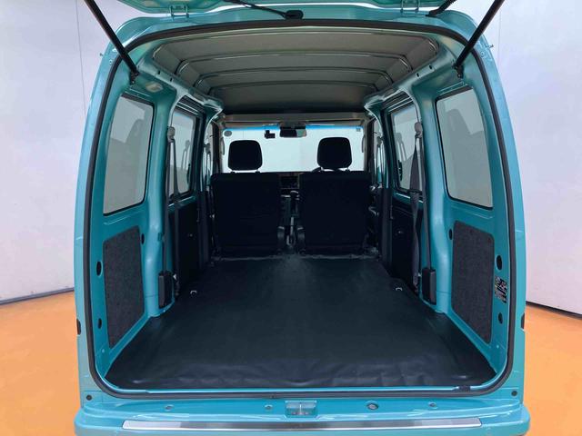 ハイゼットカーゴクルーズターボＳＡIII４ＷＤ　ビジネスパック　モモ製ステアリングホイール　フロントドライブレコーダー　フロアーイルミネーション　キー照明　エントリーライト　オーバーヘッドシェルフ　ファインウッド調センタークラスターパネル（千葉県）の中古車