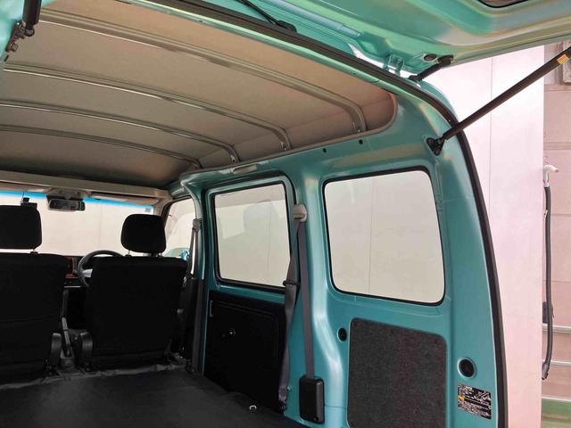 ハイゼットカーゴクルーズターボＳＡIII４ＷＤ　ビジネスパック　モモ製ステアリングホイール　フロントドライブレコーダー　フロアーイルミネーション　キー照明　エントリーライト　オーバーヘッドシェルフ　ファインウッド調センタークラスターパネル（千葉県）の中古車