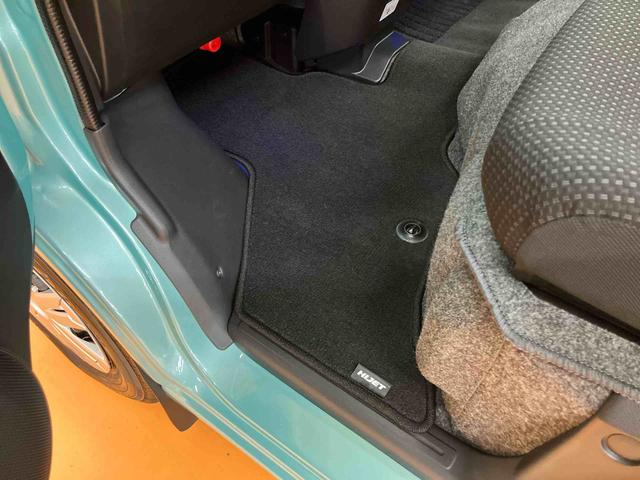 ハイゼットカーゴクルーズターボＳＡIII４ＷＤ　ビジネスパック　モモ製ステアリングホイール　フロントドライブレコーダー　フロアーイルミネーション　キー照明　エントリーライト　オーバーヘッドシェルフ　ファインウッド調センタークラスターパネル（千葉県）の中古車