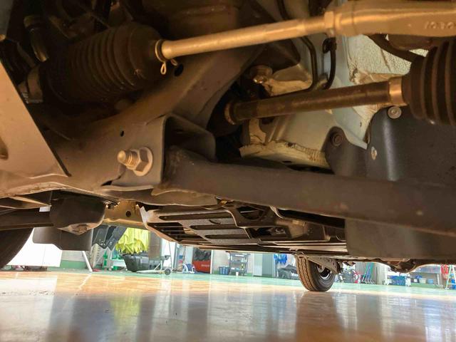 ハイゼットカーゴクルーズターボＳＡIII４ＷＤ　ビジネスパック　モモ製ステアリングホイール　フロントドライブレコーダー　フロアーイルミネーション　キー照明　エントリーライト　オーバーヘッドシェルフ　ファインウッド調センタークラスターパネル（千葉県）の中古車