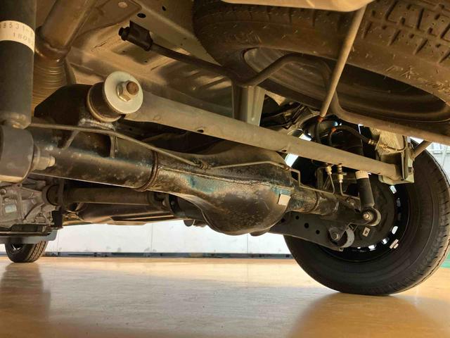 ハイゼットカーゴクルーズターボＳＡIII４ＷＤ　ビジネスパック　モモ製ステアリングホイール　フロントドライブレコーダー　フロアーイルミネーション　キー照明　エントリーライト　オーバーヘッドシェルフ　ファインウッド調センタークラスターパネル（千葉県）の中古車