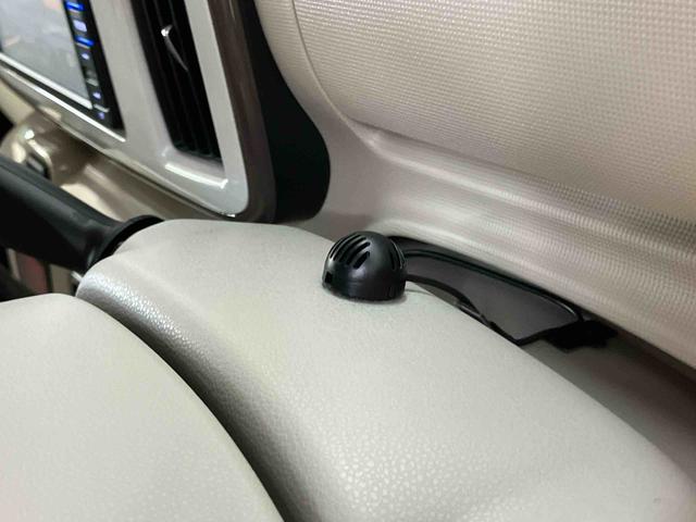 ムーヴキャンバスGメイクアップVS SAIIIパノラマカメラ連動フルセグナビ USB接続 ブルートゥース対応 フロント.リヤドライブレコーダー連動 置きラクボックス オートハイビーム ウインドシールドディアイサー 運転席シートヒーター(千葉県)の中古車