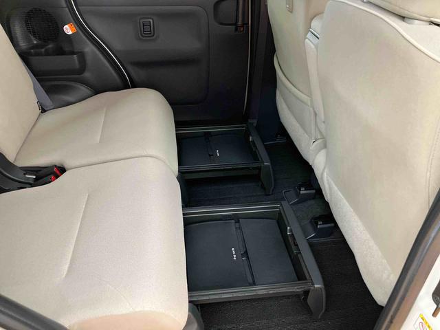 ムーヴキャンバスGメイクアップVS SAIIIパノラマカメラ連動フルセグナビ USB接続 ブルートゥース対応 フロント.リヤドライブレコーダー連動 置きラクボックス オートハイビーム ウインドシールドディアイサー 運転席シートヒーター(千葉県)の中古車