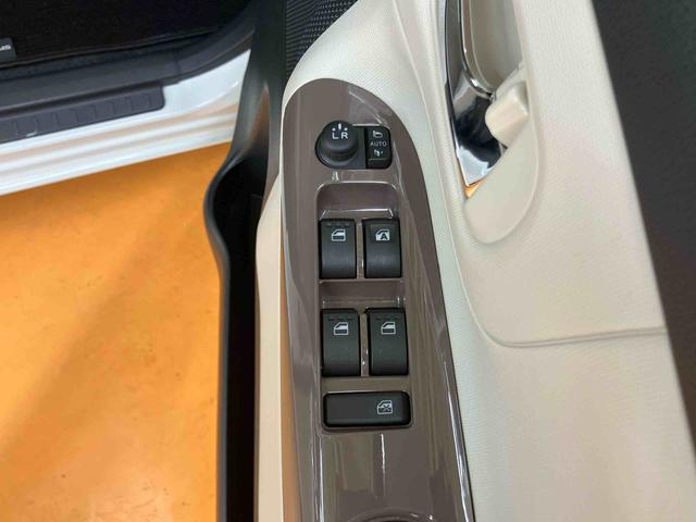 ムーヴキャンバスＧメイクアップリミテッド　ＳＡIIIパノラマカメラ連動フルセグナビ　ＵＳＢ接続　ブルートゥース対応　フロント．リヤドライブレコーダー連動　ＥＴＣ　専用ルーフキャリヤ　置きラクボックス　バニティーミラー付き左右サンバイザー（千葉県）の中古車