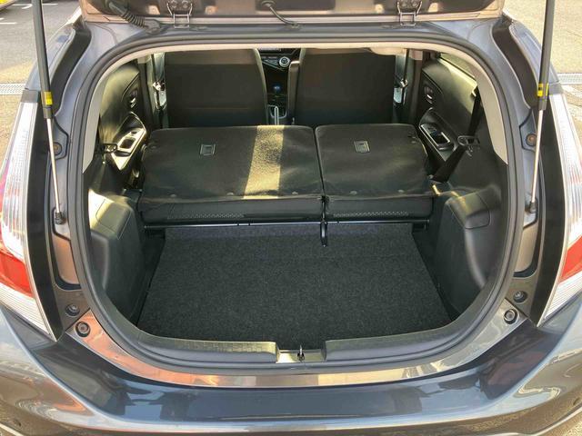 アクアＸ−アーバンナビ／ワンセグ／ＣＤ／ＡＵＸ／ＢＴ　ＥＴＣ　ルーフレール　前後コーナーセンサー　ＬＥＤヘッドライト　オートライト　ＬＥＤフォグランプ　スペアタイヤ　アルミ　革ステアリング　キーフリー　オートエアコン（千葉県）の中古車