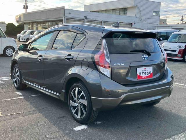 アクアＸ−アーバンナビ／ワンセグ／ＣＤ／ＡＵＸ／ＢＴ　ＥＴＣ　ルーフレール　前後コーナーセンサー　ＬＥＤヘッドライト　オートライト　ＬＥＤフォグランプ　スペアタイヤ　アルミ　革ステアリング　キーフリー　オートエアコン（千葉県）の中古車