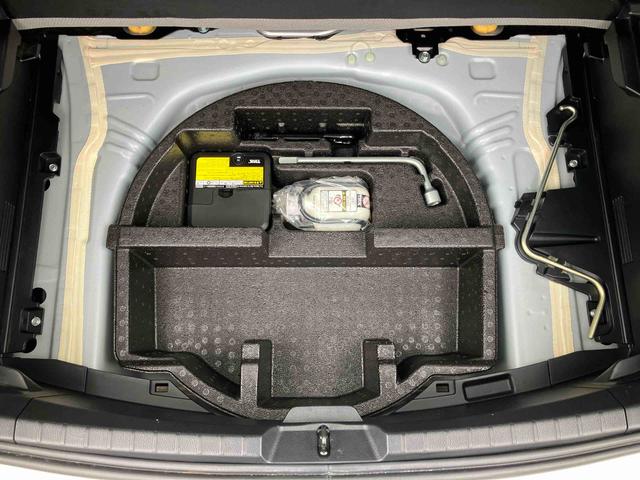 ヴィッツＦナビ／ワンセグ／ＣＤ／ＢＴ　ＡＵＸ接続　バックカメラ　プライバシーガラス　サイドレバー式ー駐車ブレーキ　シートリフター　チルトステアリング　電動格納ドアミラー　キーレスエントリー　マニュアルエアコン（千葉県）の中古車