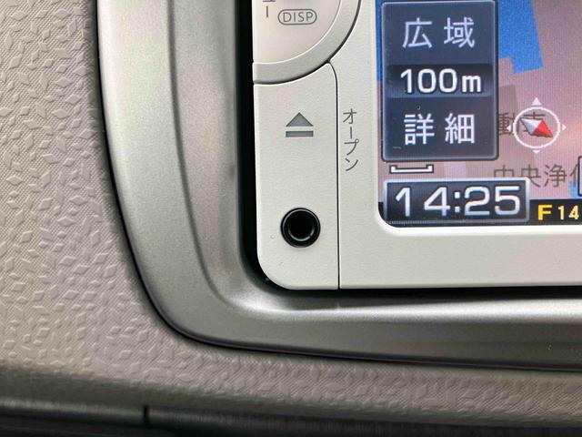 ヴィッツＦナビ／ワンセグ／ＣＤ／ＢＴ　ＡＵＸ接続　バックカメラ　プライバシーガラス　サイドレバー式ー駐車ブレーキ　シートリフター　チルトステアリング　電動格納ドアミラー　キーレスエントリー　マニュアルエアコン（千葉県）の中古車