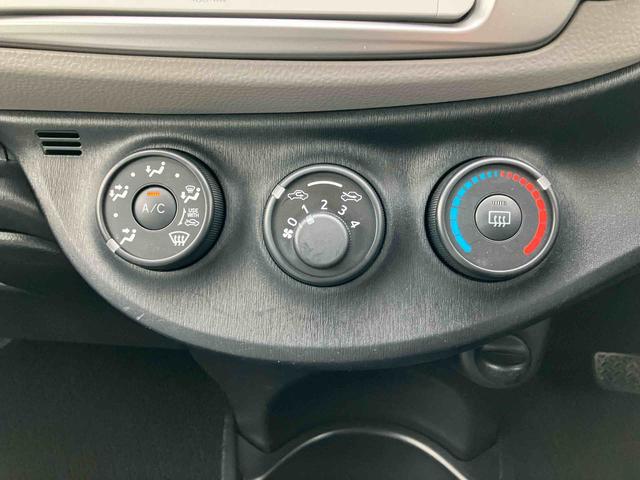 ヴィッツＦナビ／ワンセグ／ＣＤ／ＢＴ　ＡＵＸ接続　バックカメラ　プライバシーガラス　サイドレバー式ー駐車ブレーキ　シートリフター　チルトステアリング　電動格納ドアミラー　キーレスエントリー　マニュアルエアコン（千葉県）の中古車