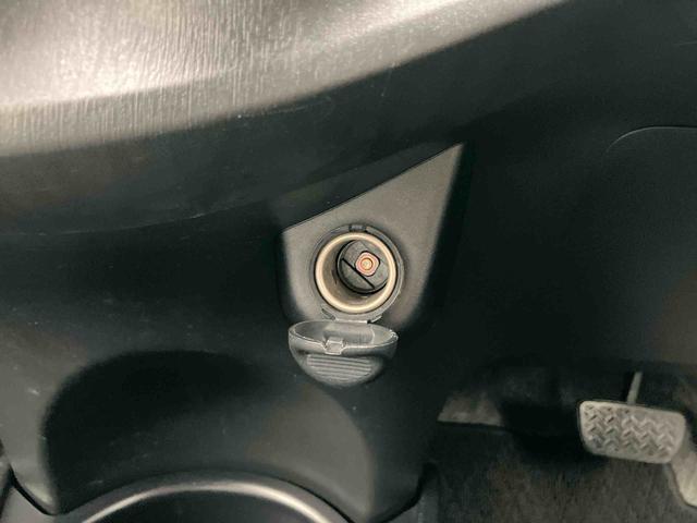 ヴィッツＦナビ／ワンセグ／ＣＤ／ＢＴ　ＡＵＸ接続　バックカメラ　プライバシーガラス　サイドレバー式ー駐車ブレーキ　シートリフター　チルトステアリング　電動格納ドアミラー　キーレスエントリー　マニュアルエアコン（千葉県）の中古車