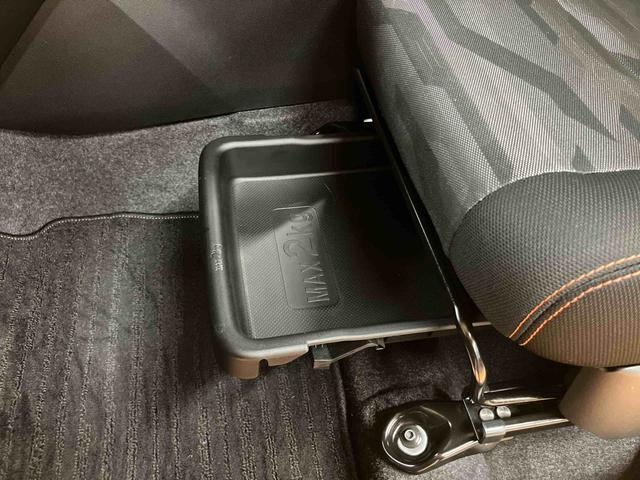 タフトGバックカメラ連動9インチフルセグナビ USB接続 ブルートゥース対応 HDMI接続 フロント.リヤドライブレコーダー連動 ETC スカイフィールトップ ホールド機能付き電動パーキングブレーキ(千葉県)の中古車