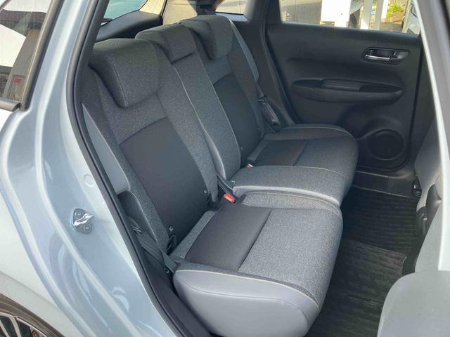 フィットｅ：ＨＥＶ　ＲＳカーナビ　アラウンドビューモニター　アルミホイール（千葉県）の中古車