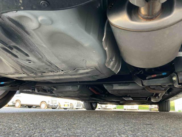 フィットｅ：ＨＥＶ　ＲＳカーナビ　アラウンドビューモニター　アルミホイール（千葉県）の中古車