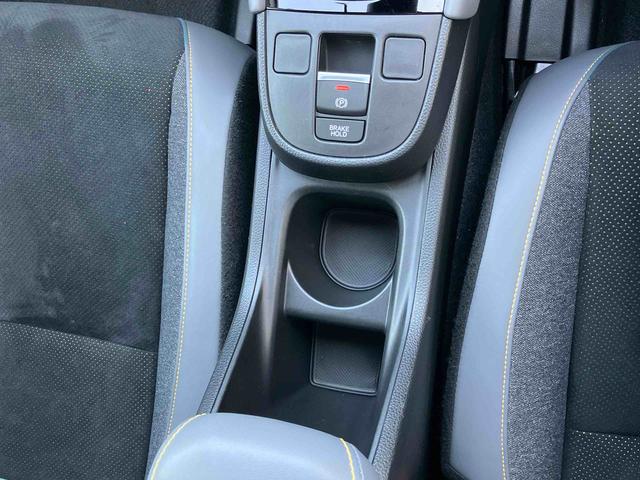 フィットｅ：ＨＥＶ　ＲＳカーナビ　アラウンドビューモニター　アルミホイール（千葉県）の中古車