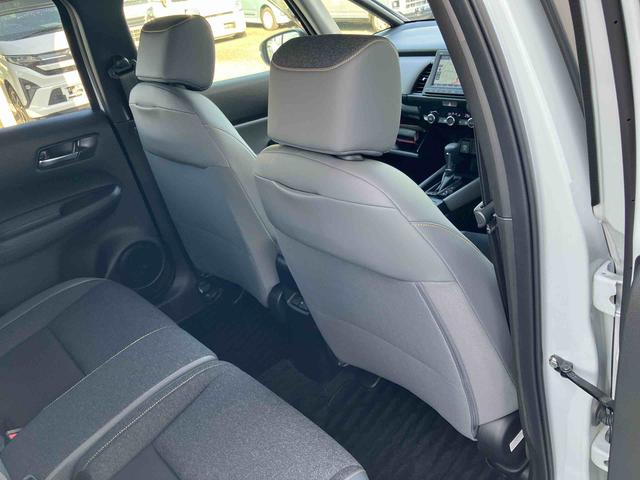 フィットｅ：ＨＥＶ　ＲＳカーナビ　アラウンドビューモニター　アルミホイール（千葉県）の中古車