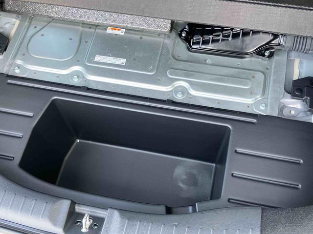 フィットｅ：ＨＥＶ　ＲＳカーナビ　アラウンドビューモニター　アルミホイール（千葉県）の中古車