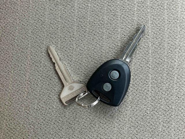 ムーヴL スマートセレクションSAスマートアシスト CD AUX接続 アイドリングストップ キーレスエントリー 盗難防止警報 ハロゲンヘッドランプ マニュアルエアコン スモークガラス 足踏み式駐車ブレーキ 電動格納ミラー リヤワイパー(千葉県)の中古車