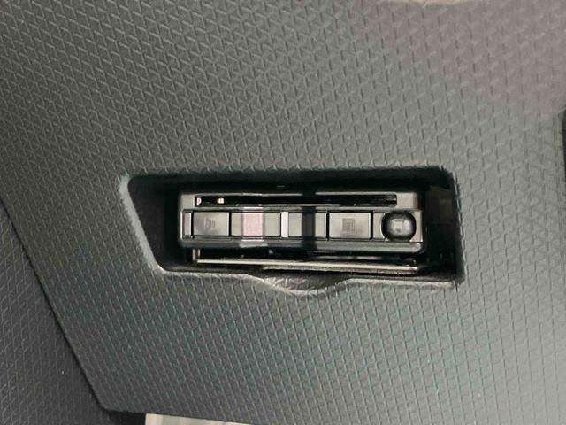 タントＸナビ／ＢＴ／ＴＶ／ＤＩＳＣ／全周囲カメラ／ステアスイッチ　前方ドラレコ　ＥＴＣ　左側パワスラ　ＬＥＤヘッドライト　スマートキー　シートヒーター　オートＡＣ　運転席ロングスライド　衝突被害軽減ブレーキ（千葉県）の中古車